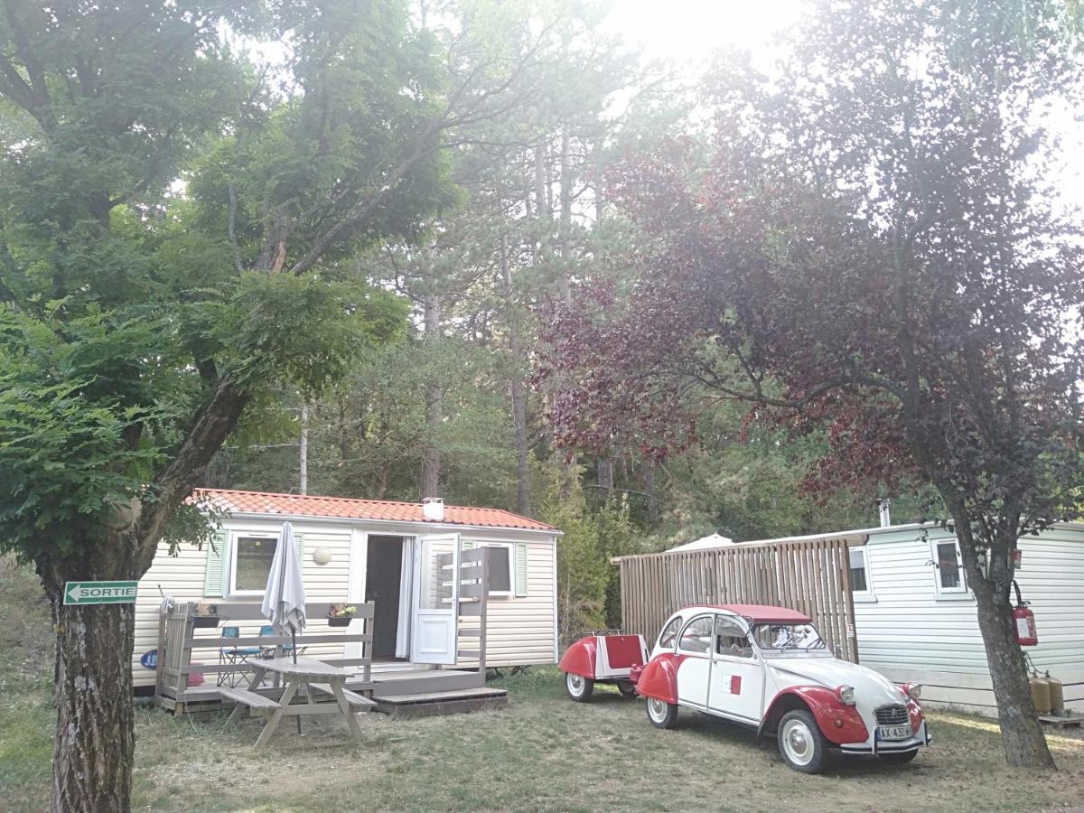 Camping Du Lac Saint-Julien-du-Verdon Exterior foto