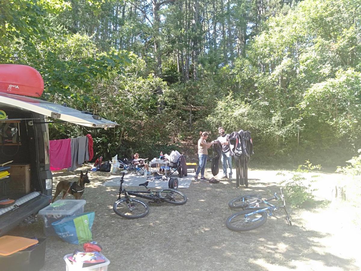 Camping Du Lac Saint-Julien-du-Verdon Exterior foto